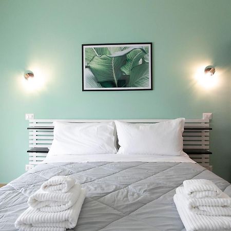 Domina Guest House Fiumicino Luaran gambar