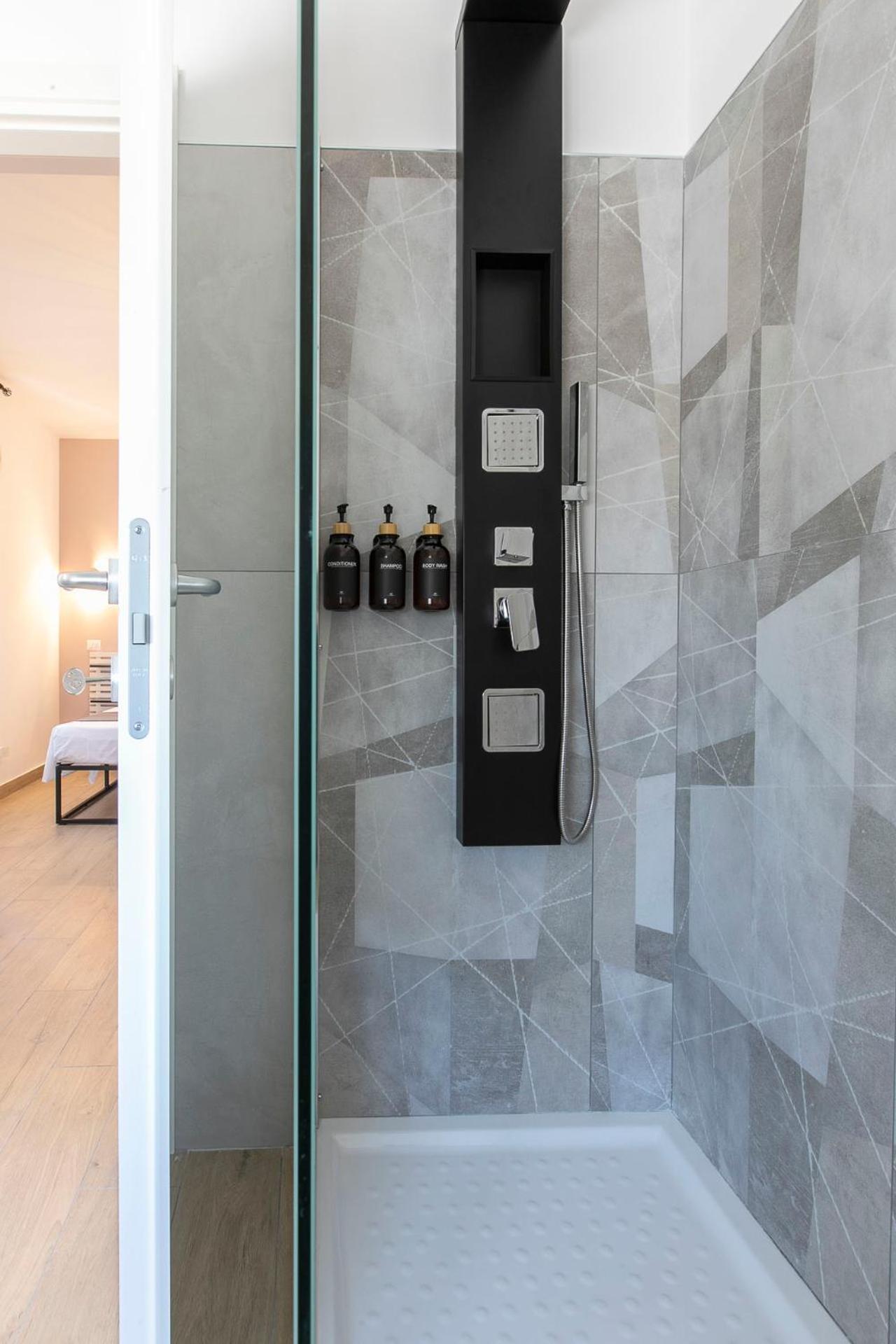 Domina Guest House Fiumicino Luaran gambar